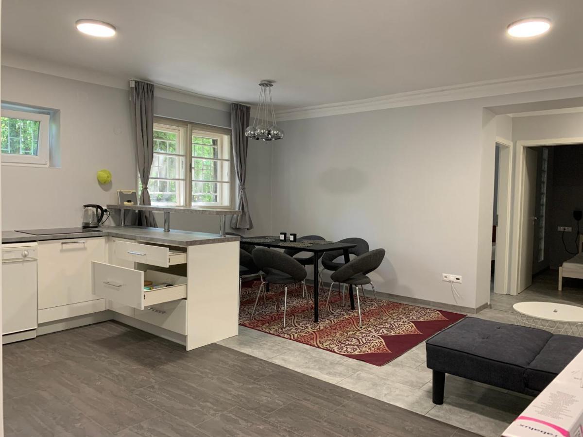 Stefania Apartmanok Budapest Luaran gambar
